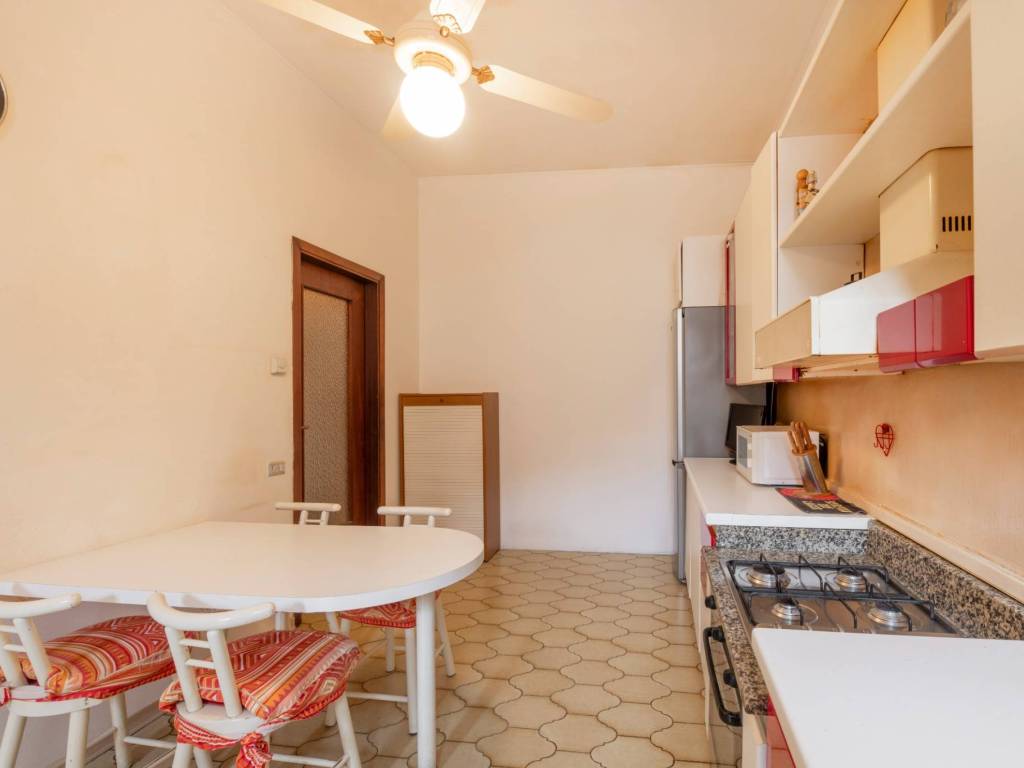 appartamento in vendita a Milano in zona Porta Garibaldi