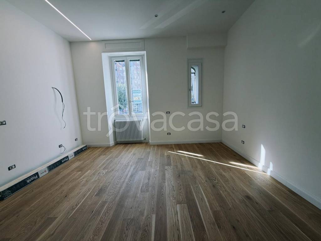 appartamento in vendita a Milano in zona Loreto