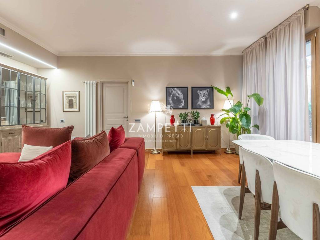 appartamento in vendita a Milano in zona Brera