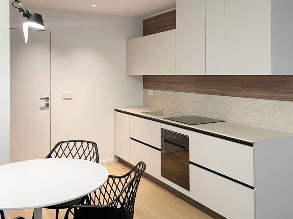 appartamento in vendita a Milano in zona Centro Direzionale