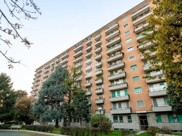 appartamento in vendita a Milano in zona San Siro
