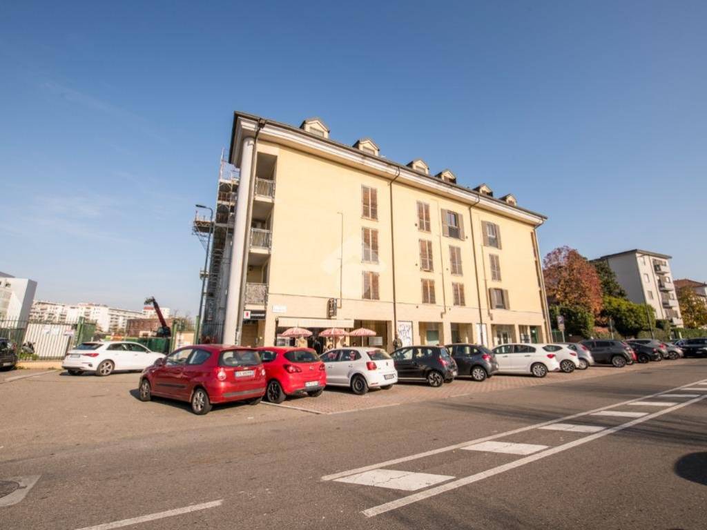 appartamento in vendita a Milano in zona Rogoredo