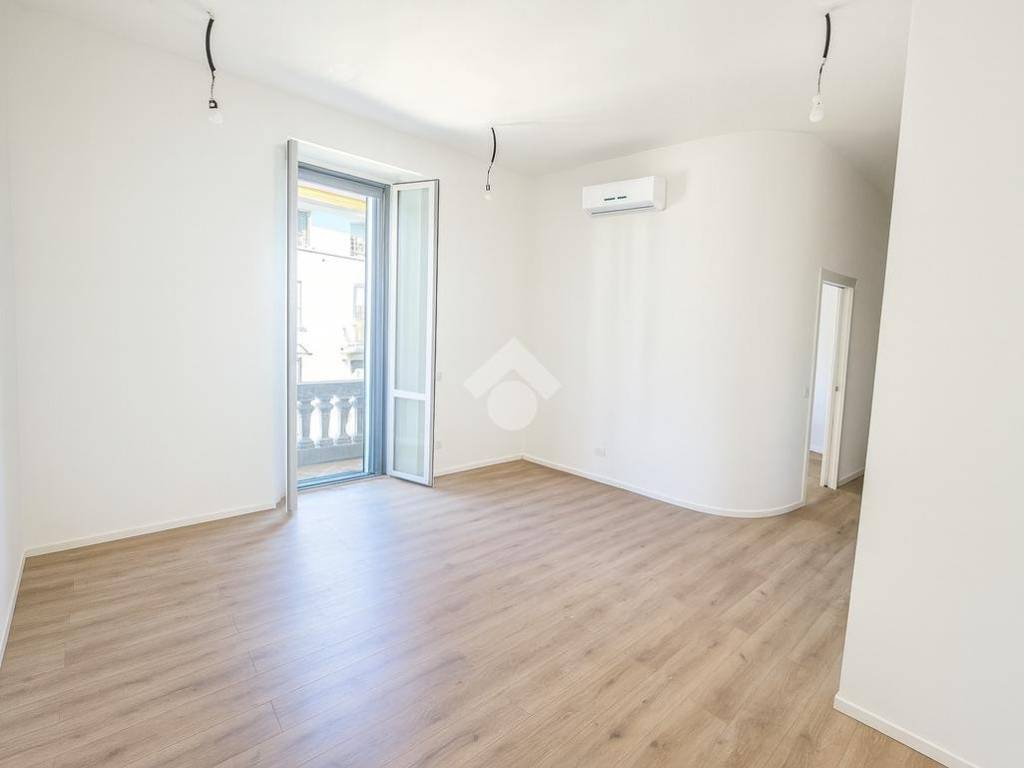 appartamento in vendita a Milano in zona Loreto