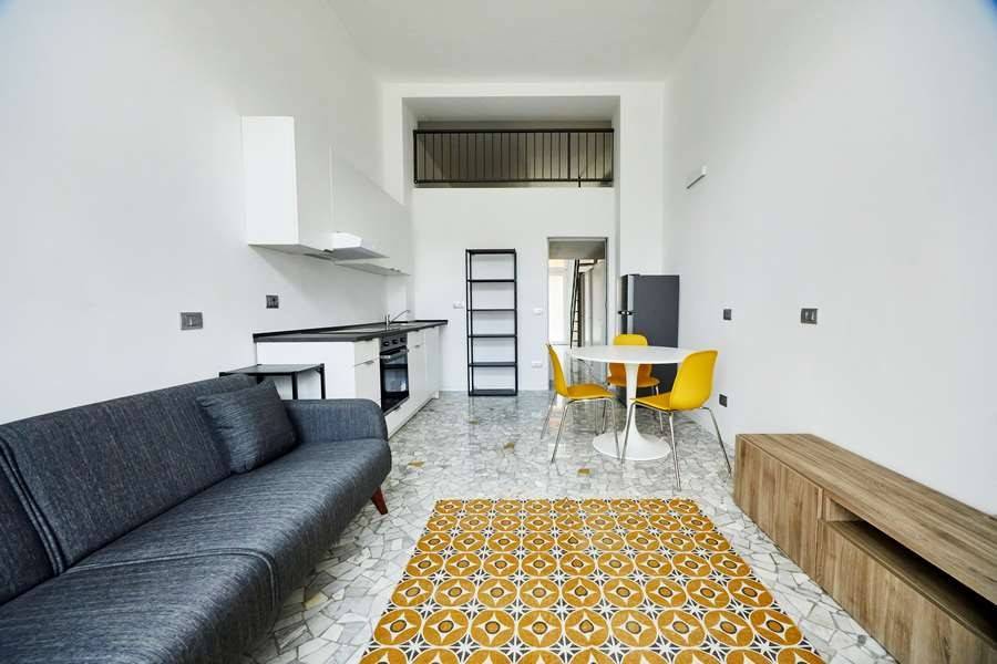 appartamento in vendita a Milano in zona Barona