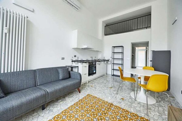 appartamento in vendita a Milano in zona Lorenteggio