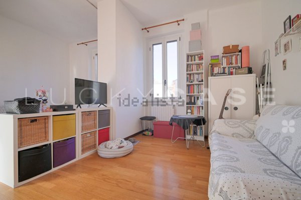 appartamento in vendita a Milano in zona Dergano