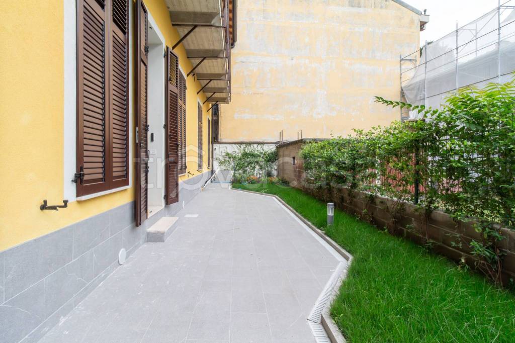 appartamento in vendita a Milano in zona Rogoredo