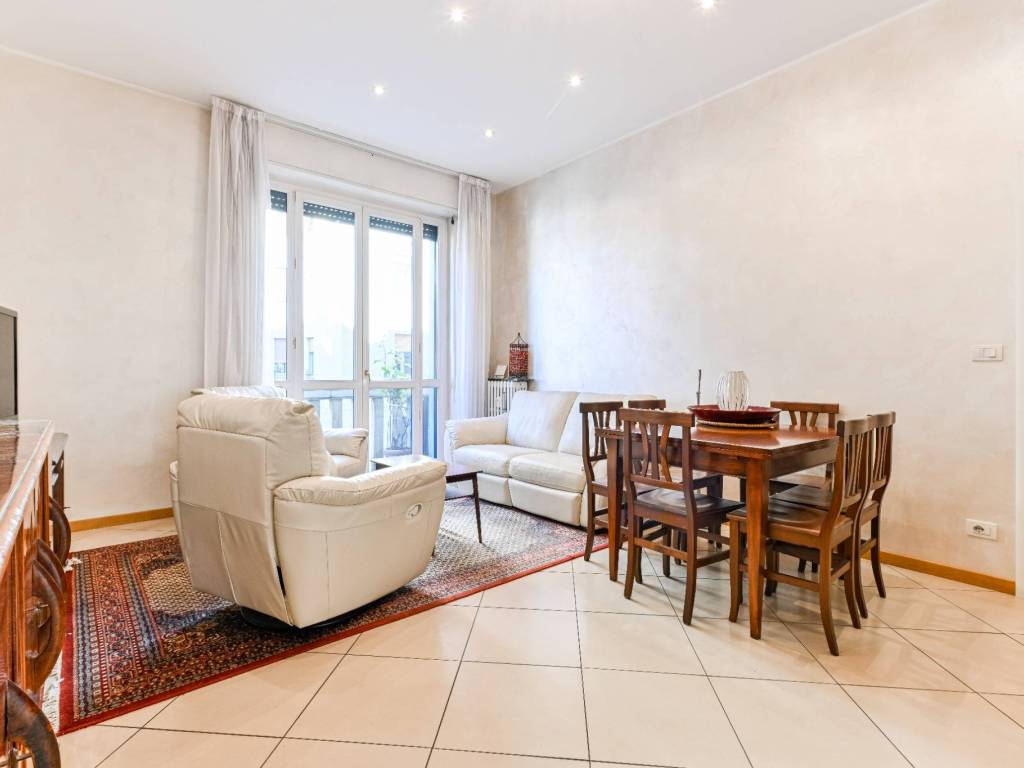 appartamento in vendita a Milano in zona Stazione Centrale