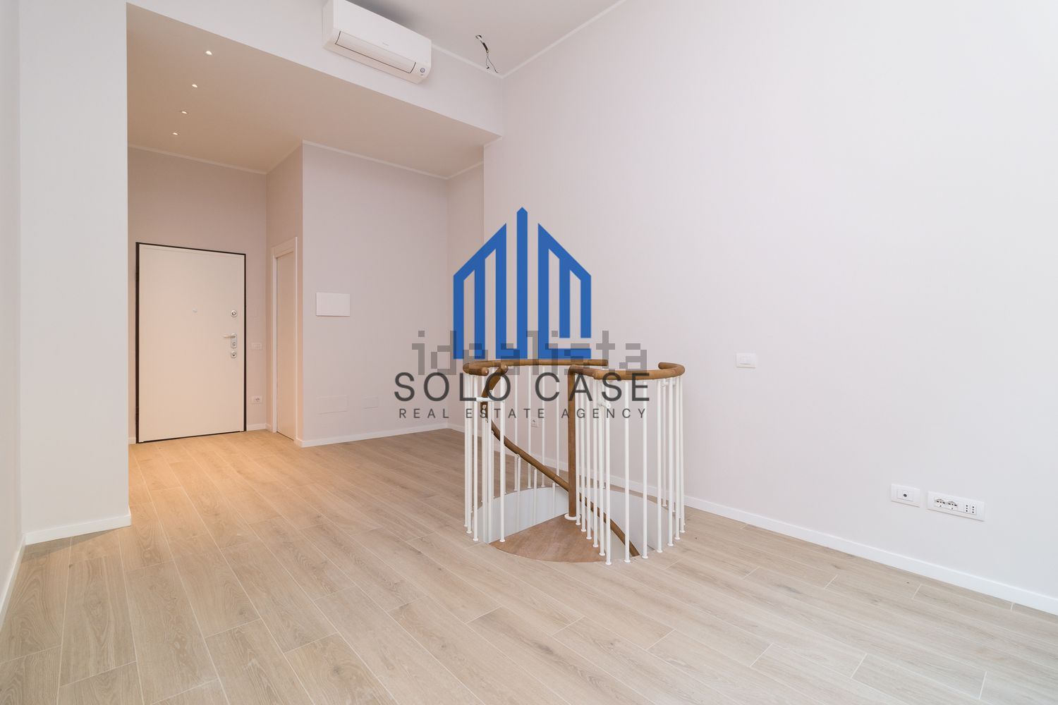 appartamento in vendita a Milano in zona Bocconi