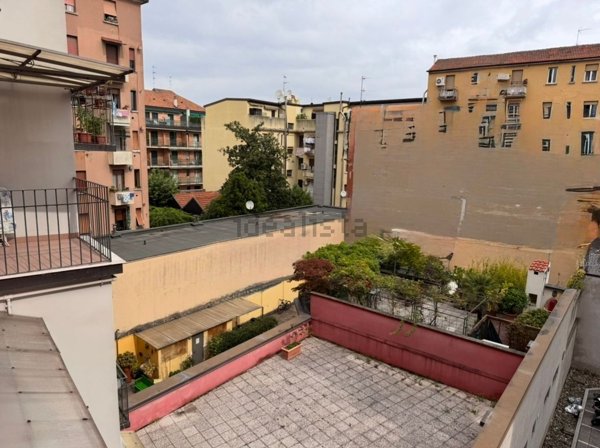 appartamento in vendita a Milano in zona Villapizzone