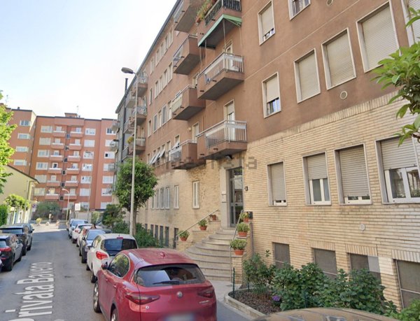 appartamento in vendita a Milano in zona Affori