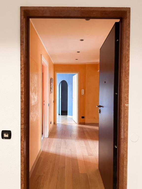 appartamento in vendita a Milano in zona Sempione