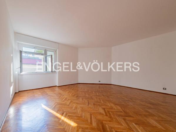 appartamento in vendita a Milano in zona Sempione