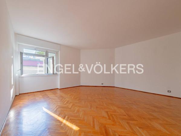 appartamento in vendita a Milano in zona Sempione