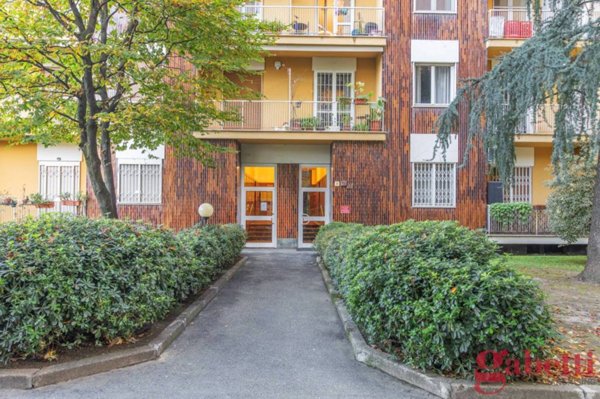 appartamento in vendita a Milano in zona Piazzale Lodi