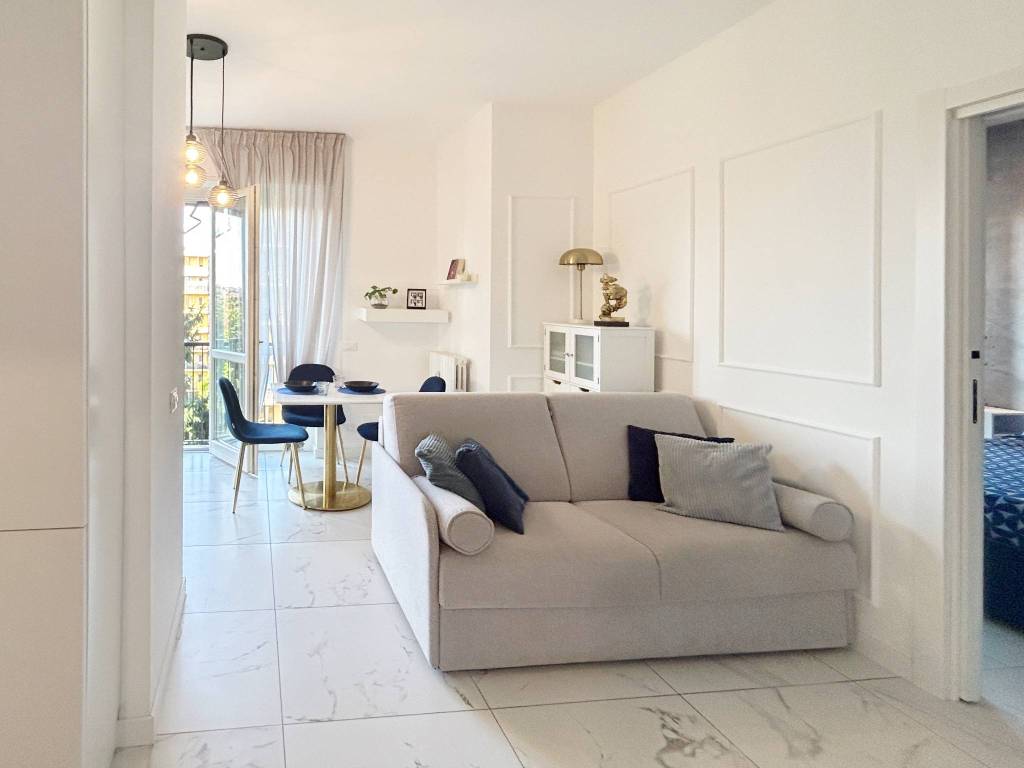appartamento in vendita a Milano in zona Maggiolina