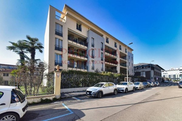 appartamento in vendita a Milano in zona Maggiolina