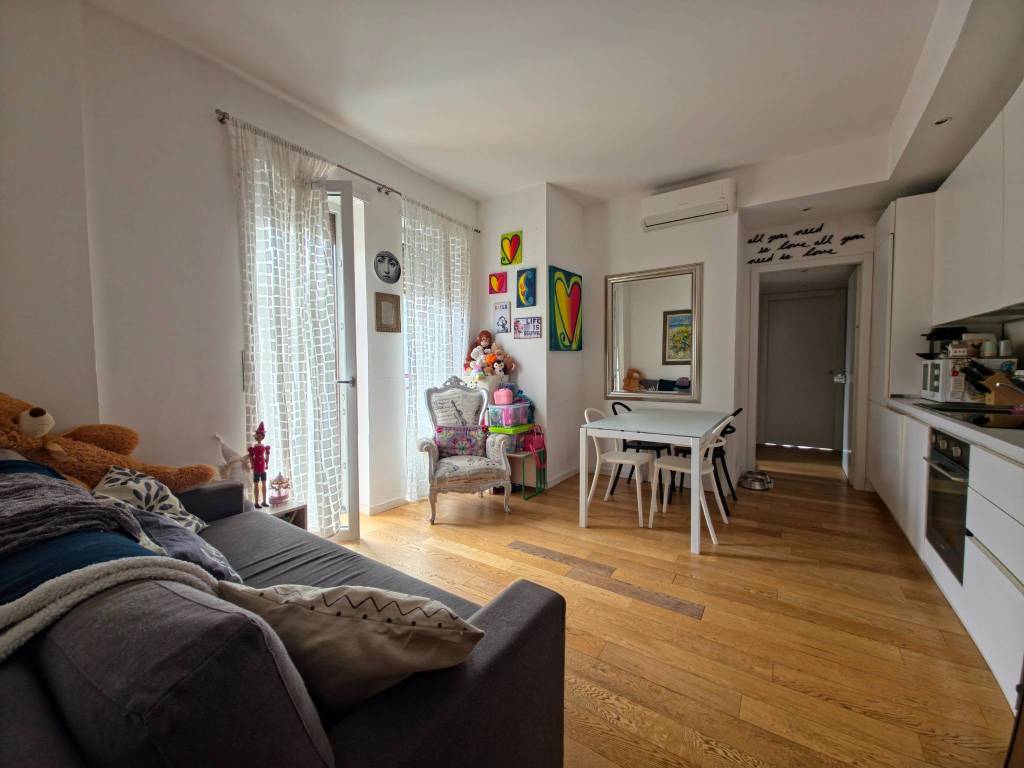 appartamento in vendita a Milano in zona Maggiolina