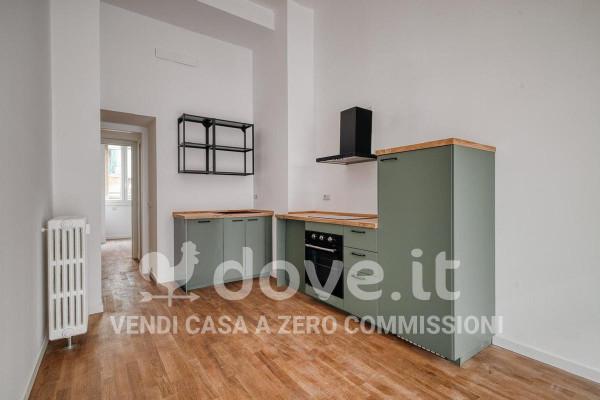 appartamento in vendita a Milano in zona Restocco Maroni