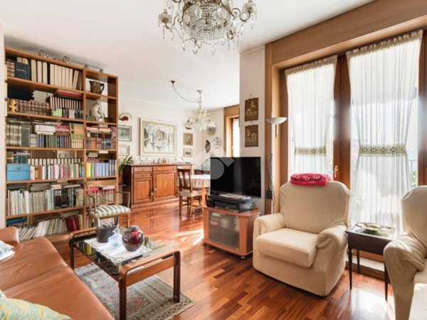 appartamento in vendita a Milano in zona Niguarda
