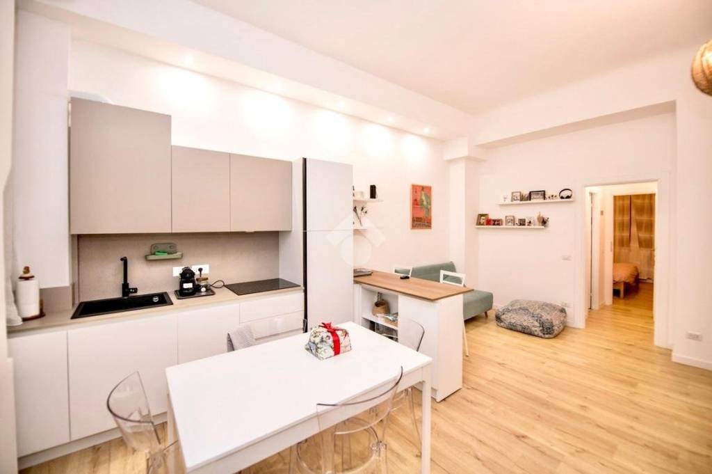 appartamento in vendita a Milano in zona Città Studi