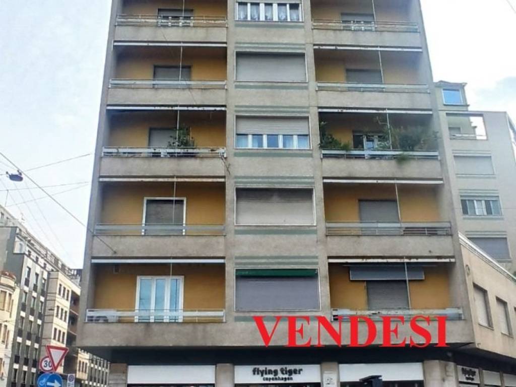appartamento in vendita a Milano in zona Centro Direzionale