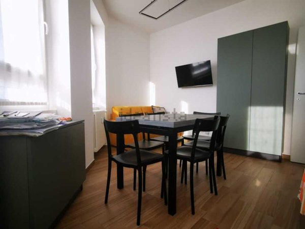 appartamento in vendita a Milano in zona Porta Genova