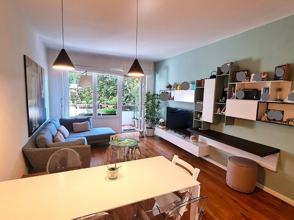 appartamento in vendita a Milano in zona Solari