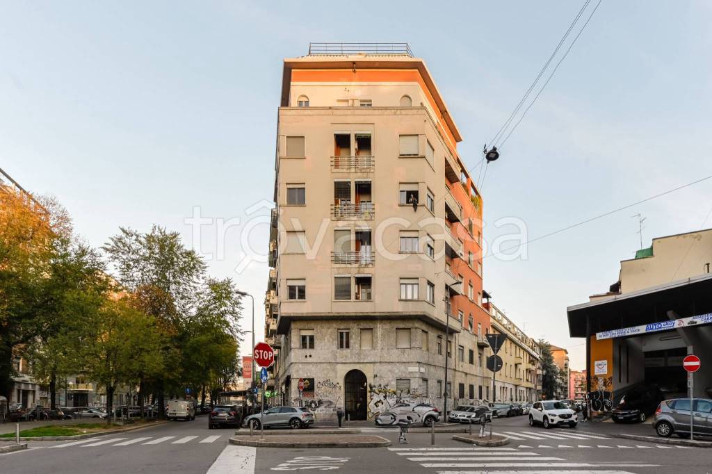 appartamento in vendita a Milano in zona Città Studi