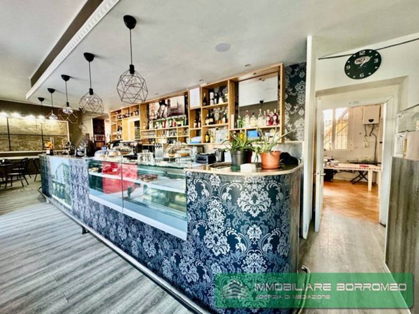 negozio in vendita a Milano in zona Ponte Lambro