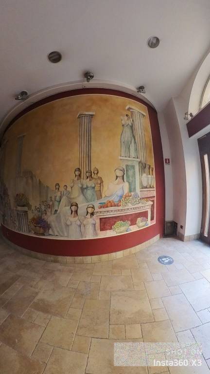 negozio in vendita a Milano in zona Cadorna