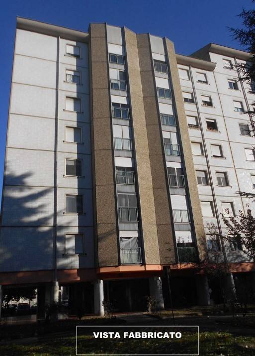 appartamento in vendita a Milano in zona Piazzale Lodi