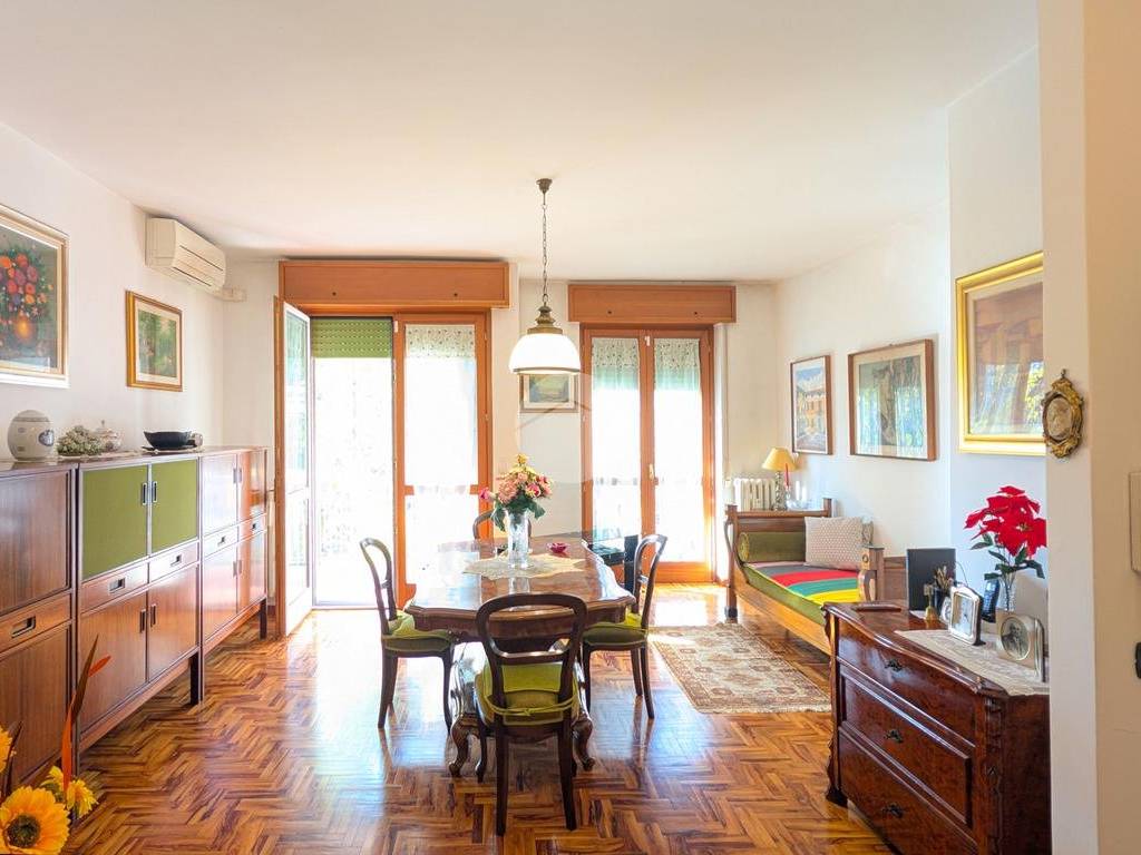 appartamento in vendita a Milano in zona Forlanini