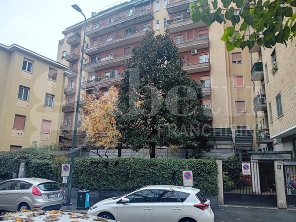 appartamento in vendita a Milano in zona Bovisa