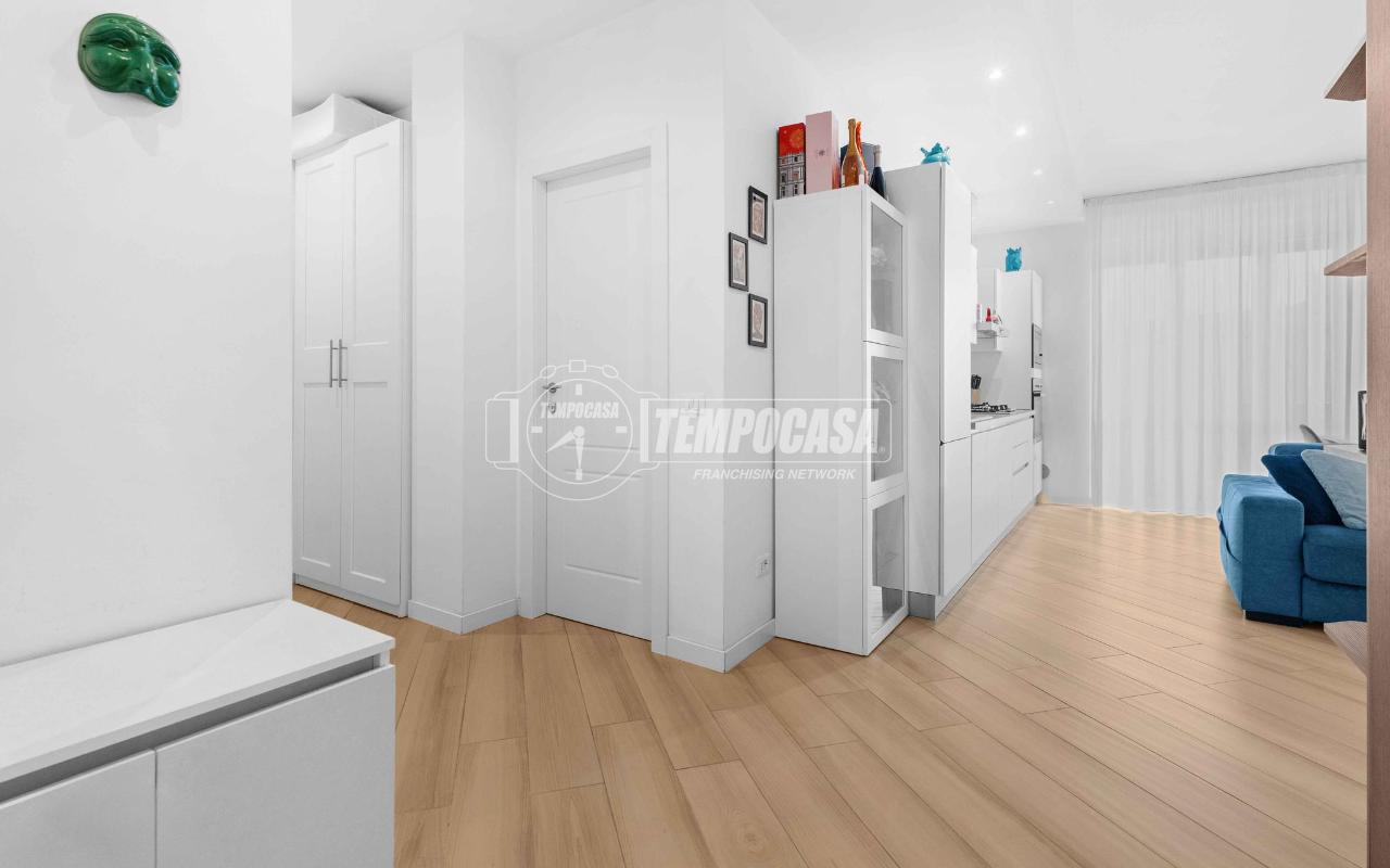 appartamento in vendita a Milano in zona Conchetta