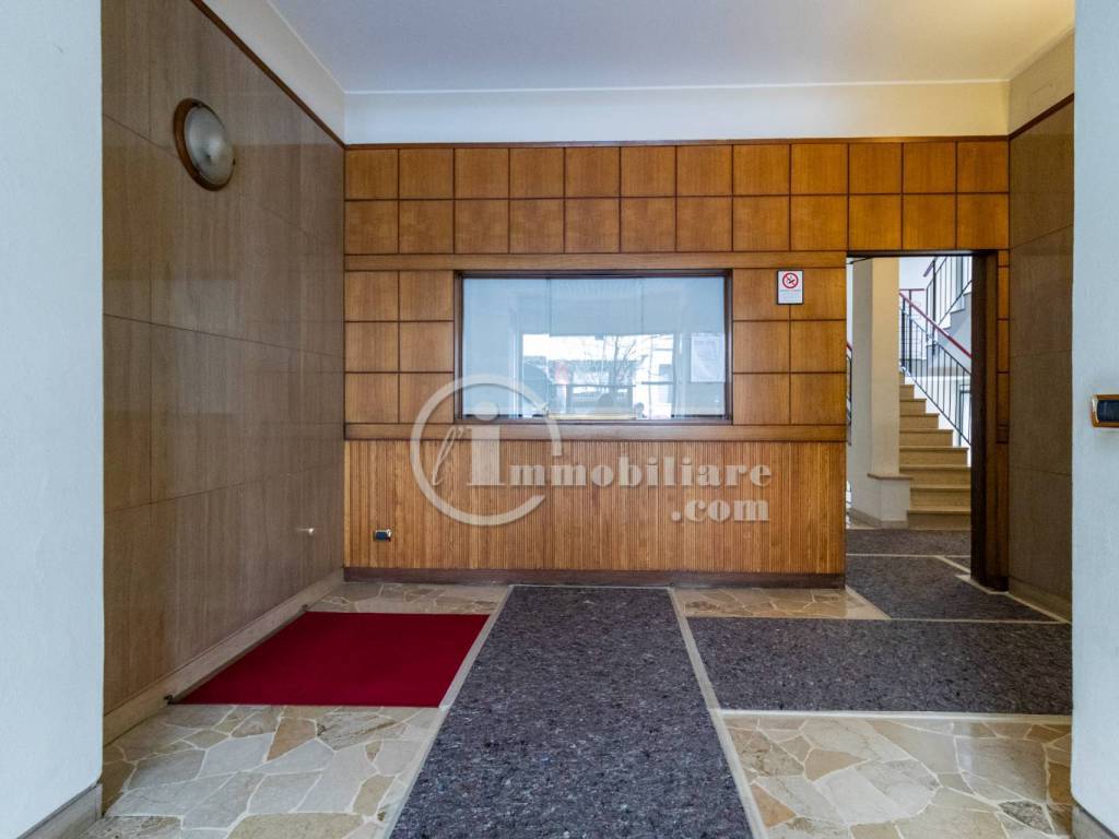 appartamento in vendita a Milano in zona Sempione