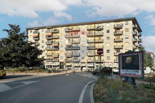 appartamento in vendita a Milano in zona Corvetto