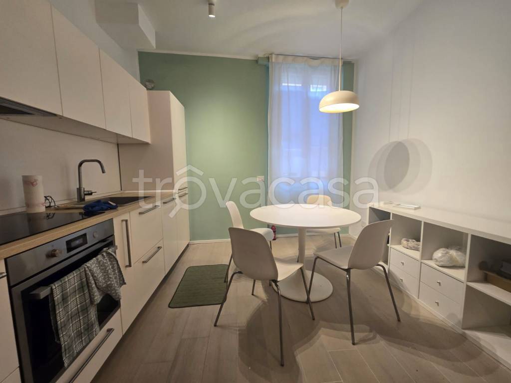 appartamento in vendita a Milano in zona Rogoredo