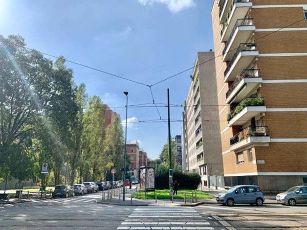 appartamento in vendita a Milano in zona Cadorna