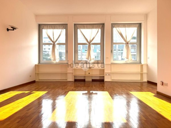 appartamento in vendita a Milano in zona Centro Direzionale