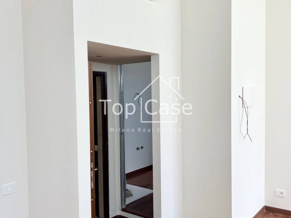 appartamento in vendita a Milano in zona Sempione