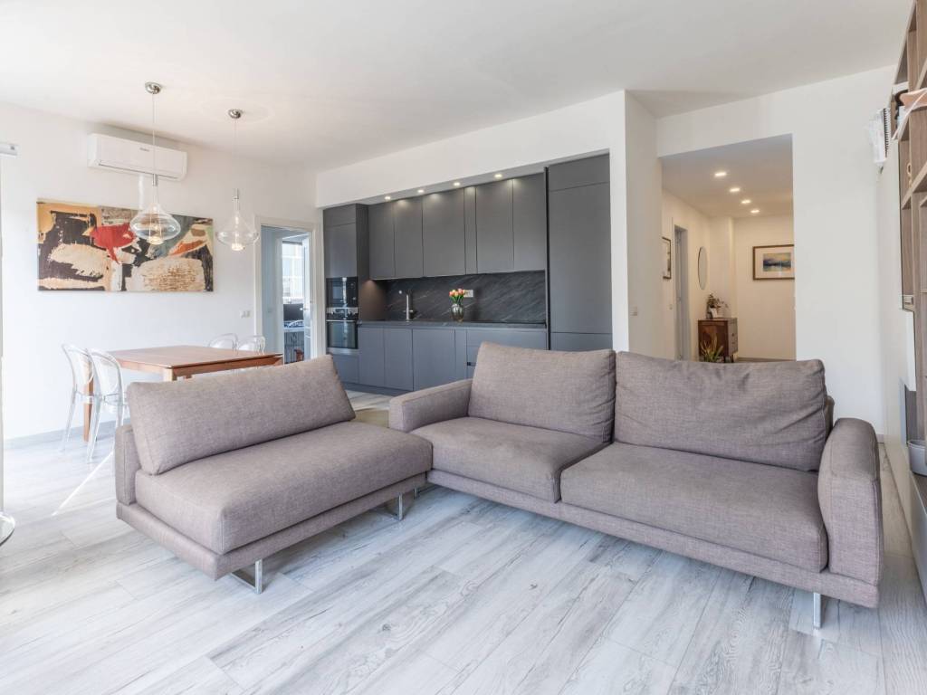 appartamento in vendita a Milano in zona Città Studi