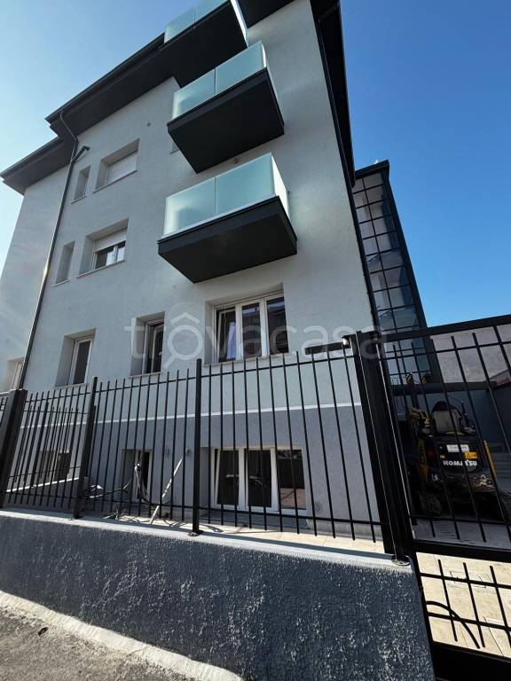 appartamento in vendita a Milano in zona Precotto