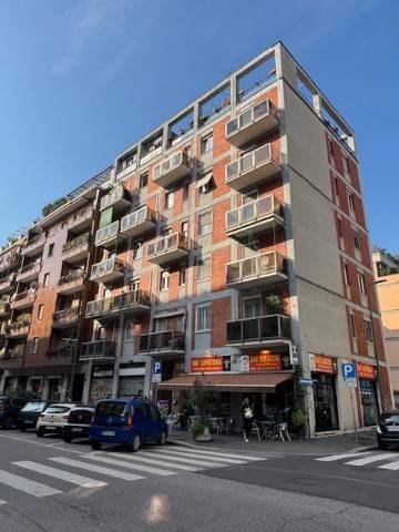 appartamento in vendita a Milano in zona Città Studi