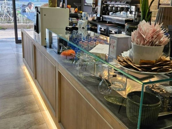 negozio in vendita a Milano in zona Loreto