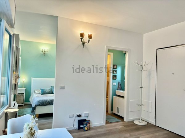 appartamento in vendita a Milano in zona Famagosta