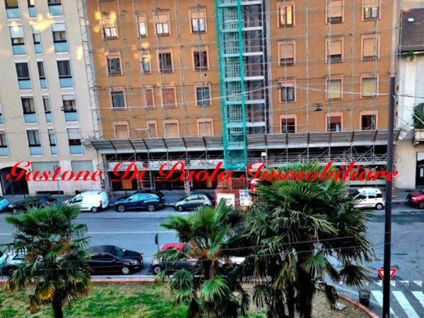 appartamento in vendita a Milano in zona Sempione