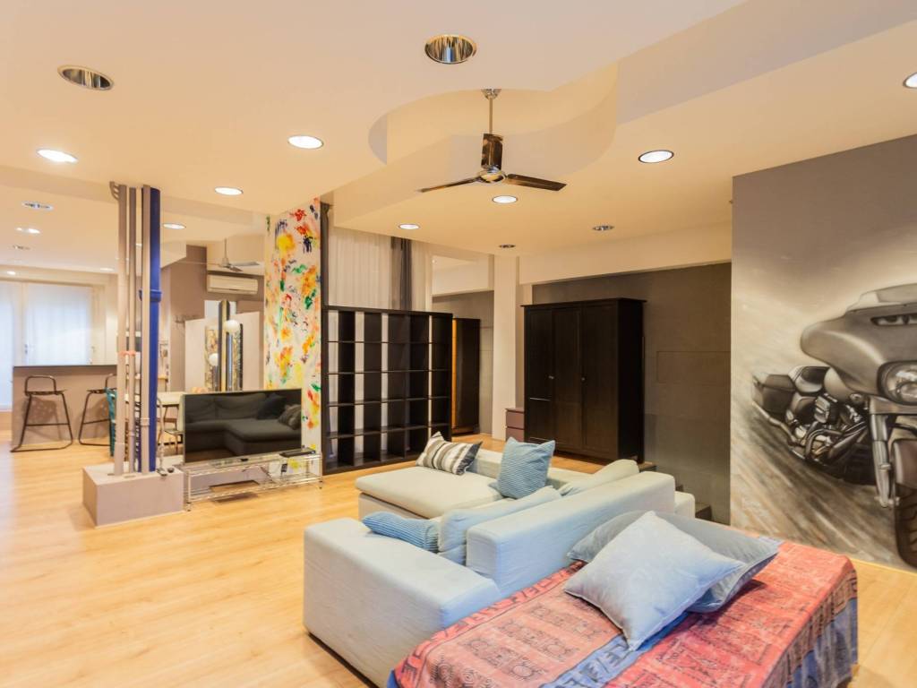 appartamento in vendita a Milano in zona Isola