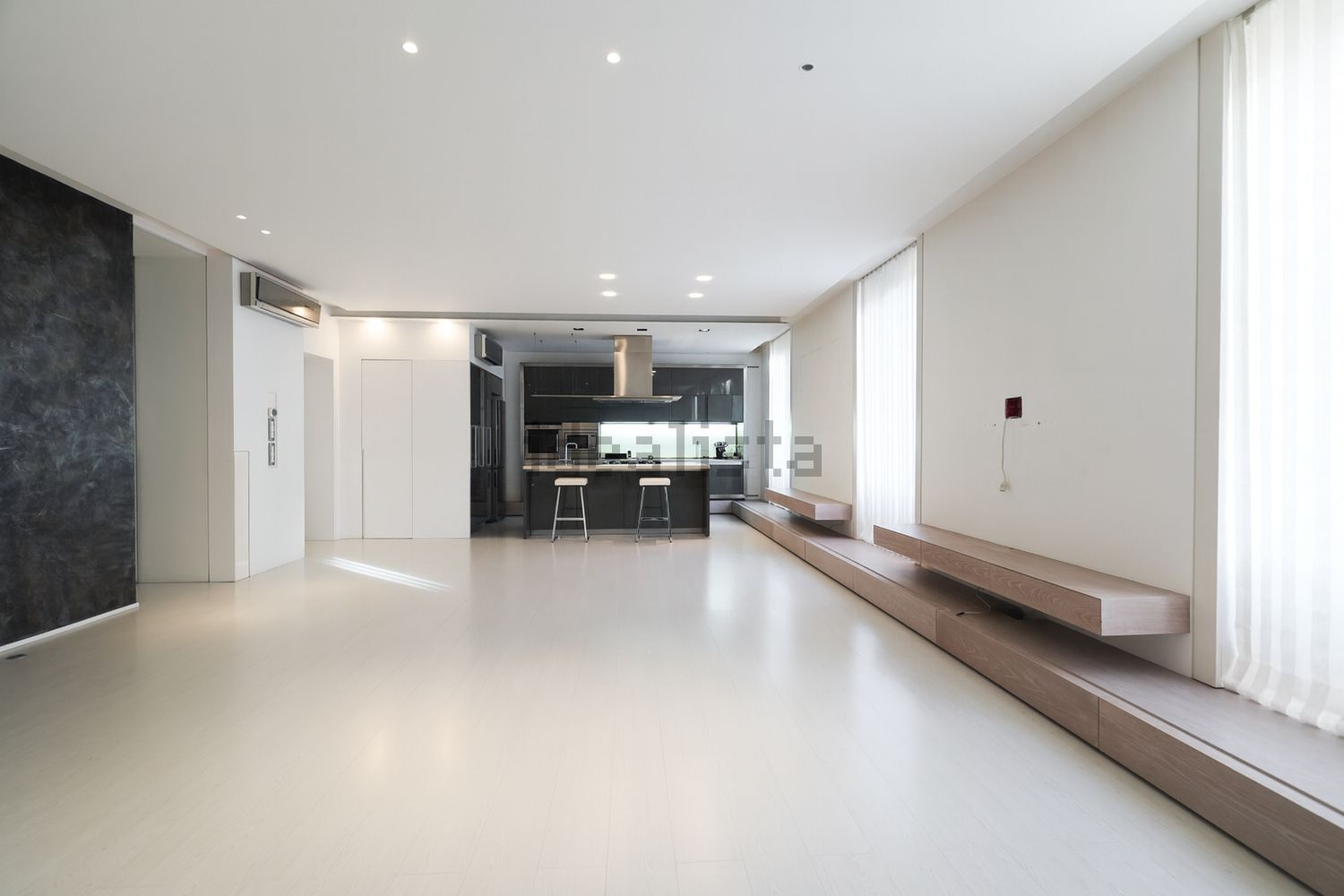 appartamento in vendita a Milano in zona Porta Garibaldi