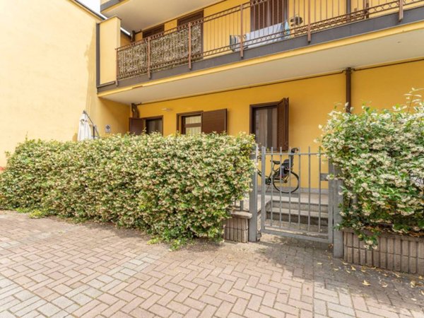 appartamento in vendita a Milano in zona Vigentino